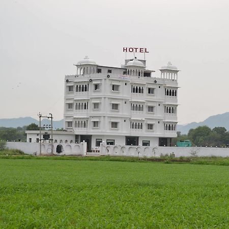 Hotel J M D Palace Udaipur Exterior foto